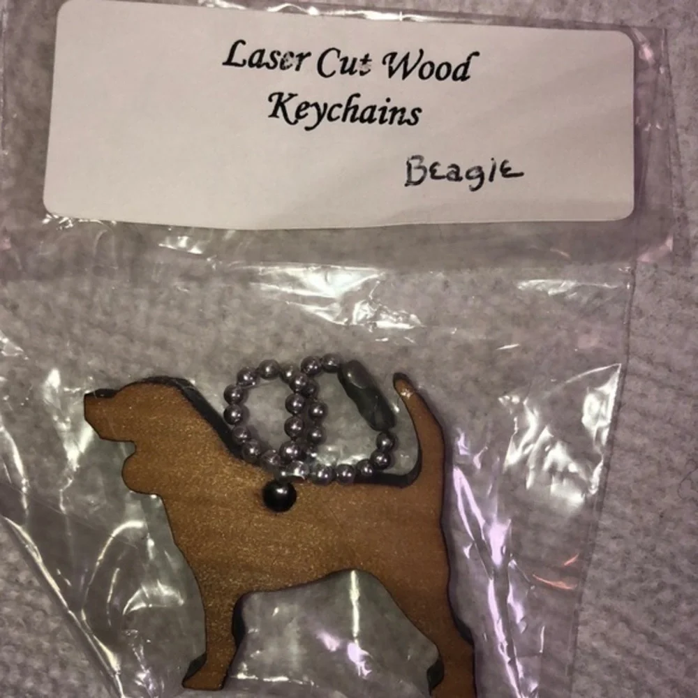 Beagle Dog Wooden Keychain Purse Charm‎